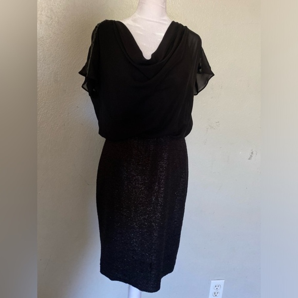 London Times Elegant women’s Black Dress size 4
